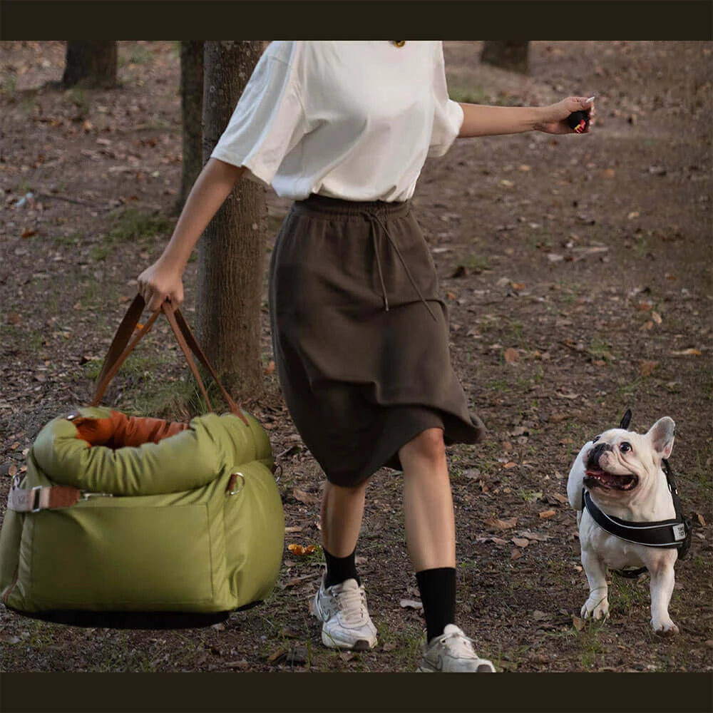 Aura Pet Outing Lathe Luxury Faux Leather Dog Car Seat/Cat Car Bed/Booster Bed Pet Booster Car Seat Dog Cat Travel Seat